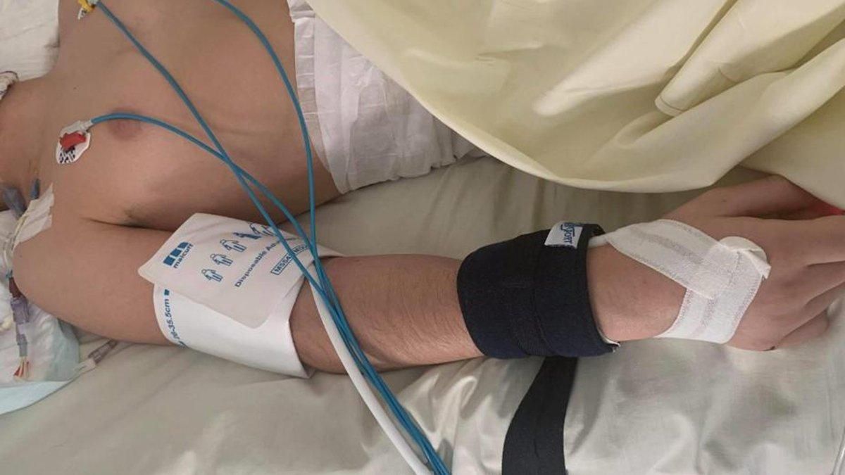 В каком состоянии сейчас находится избитый в Париже украинский юноша Юрий: актуальная информация от МИД В каком состоянии сейчас находится избитый в Париже украинский юноша Юрий: актуальная информация от МИД