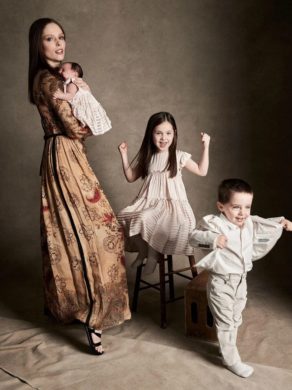 Коко Роша знялася у фотосесії з дітьми Коко Роша знялася у фотосесії з дітьми