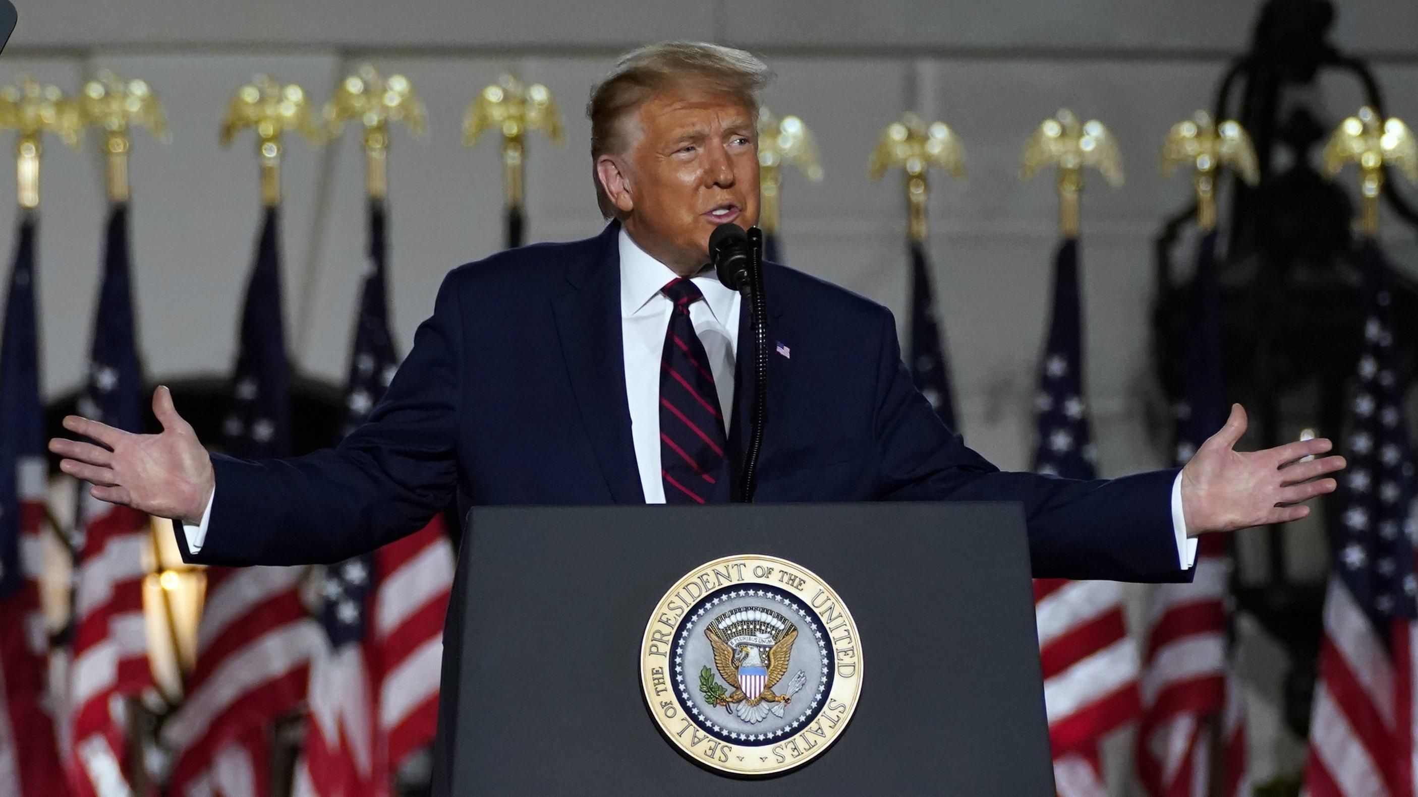 Подстрекал к мятежу: обвинения Трампа передали в Сенат Подстрекал к мятежу: обвинения Трампа передали в Сенат