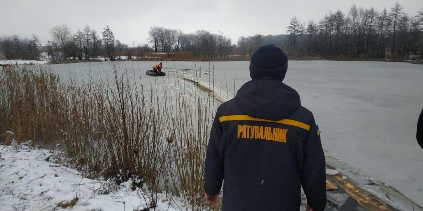 Провалился под лед: на Львовщине погиб 57-летний рыбак - фото