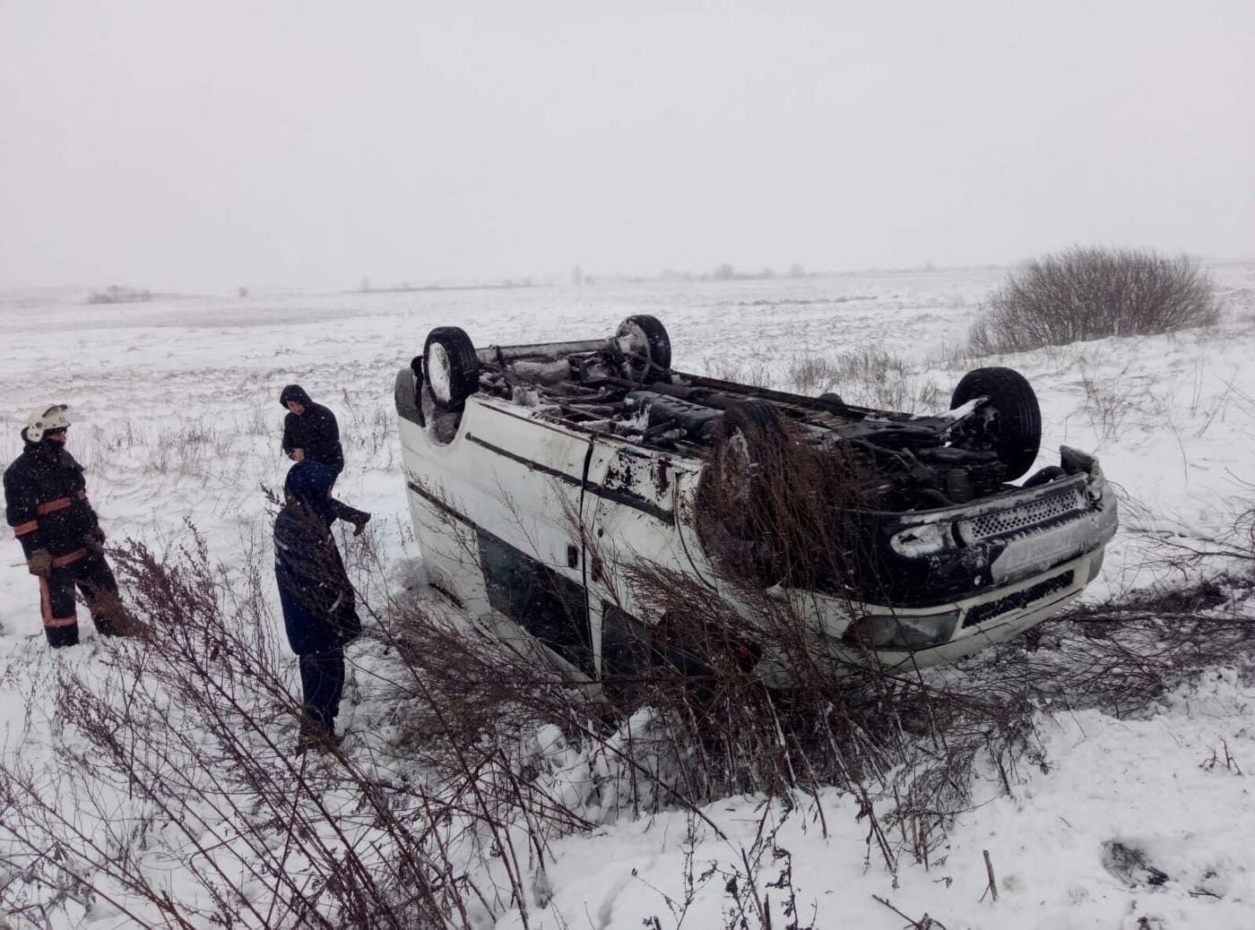 У снігову пастку на Волині та Рівненщині потрапили десятки автомобілів