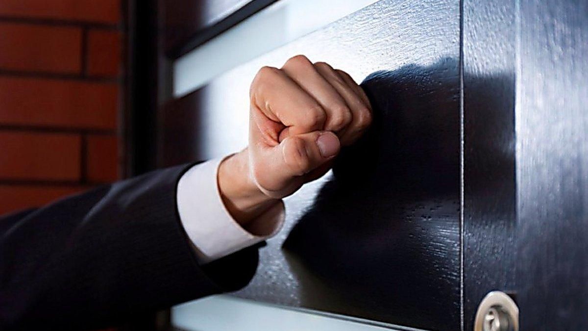 Конец произволу коллекторов: что меняет законопроект, который приняла Рада Конец произволу коллекторов: что меняет законопроект, который приняла Рада