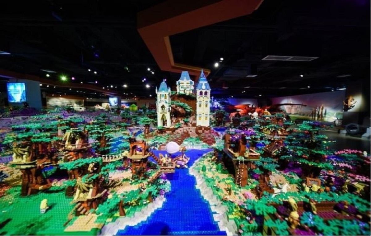 Всесвіт Толкіна в мініатюрі: найбільша інсталяція з Lego встановила світовий рекорд – відео