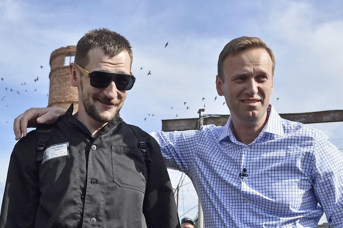 У Росії затримали брата Навального та юристку ФБК на 48 годин