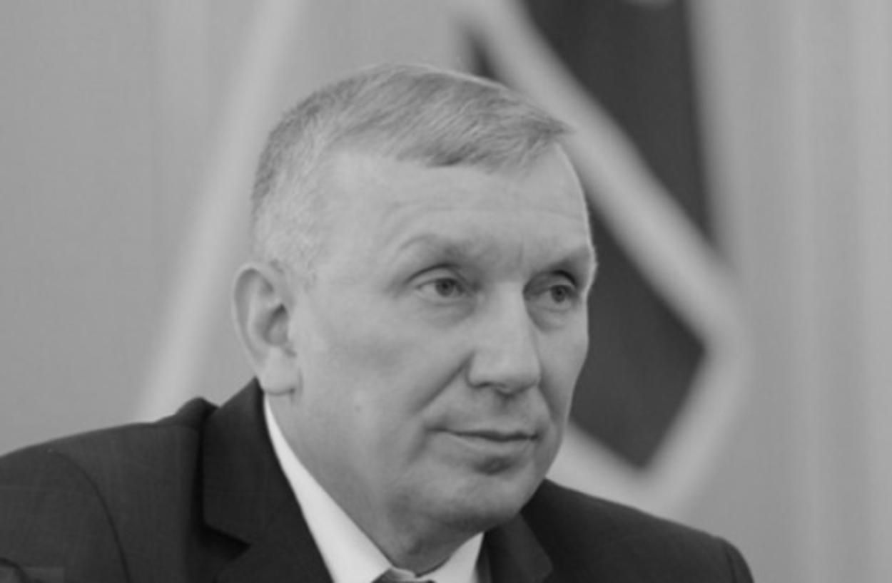 Від коронавірусу помер ексначальник поліції Львівщини Василь Пісний Від коронавірусу помер ексначальник поліції Львівщини Василь Пісний