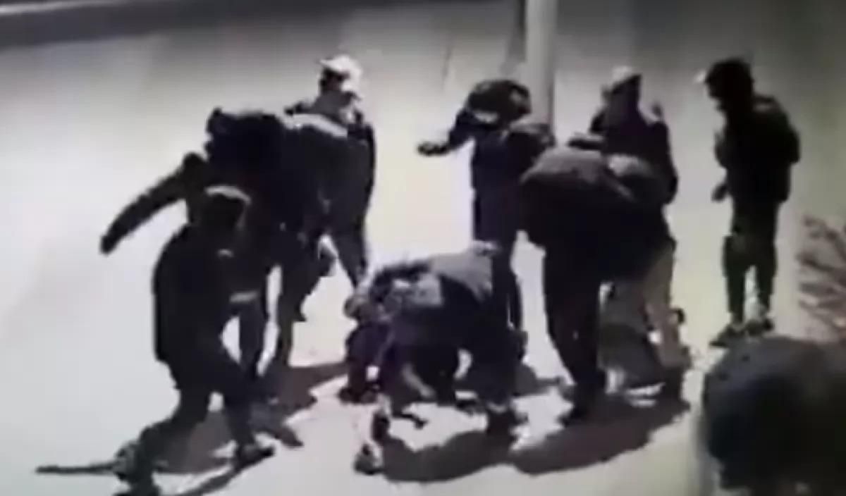 В Париже избили украинского подростка Юрия: подробности о задержанных подозреваемых В Париже избили украинского подростка Юрия: подробности о задержанных подозреваемых