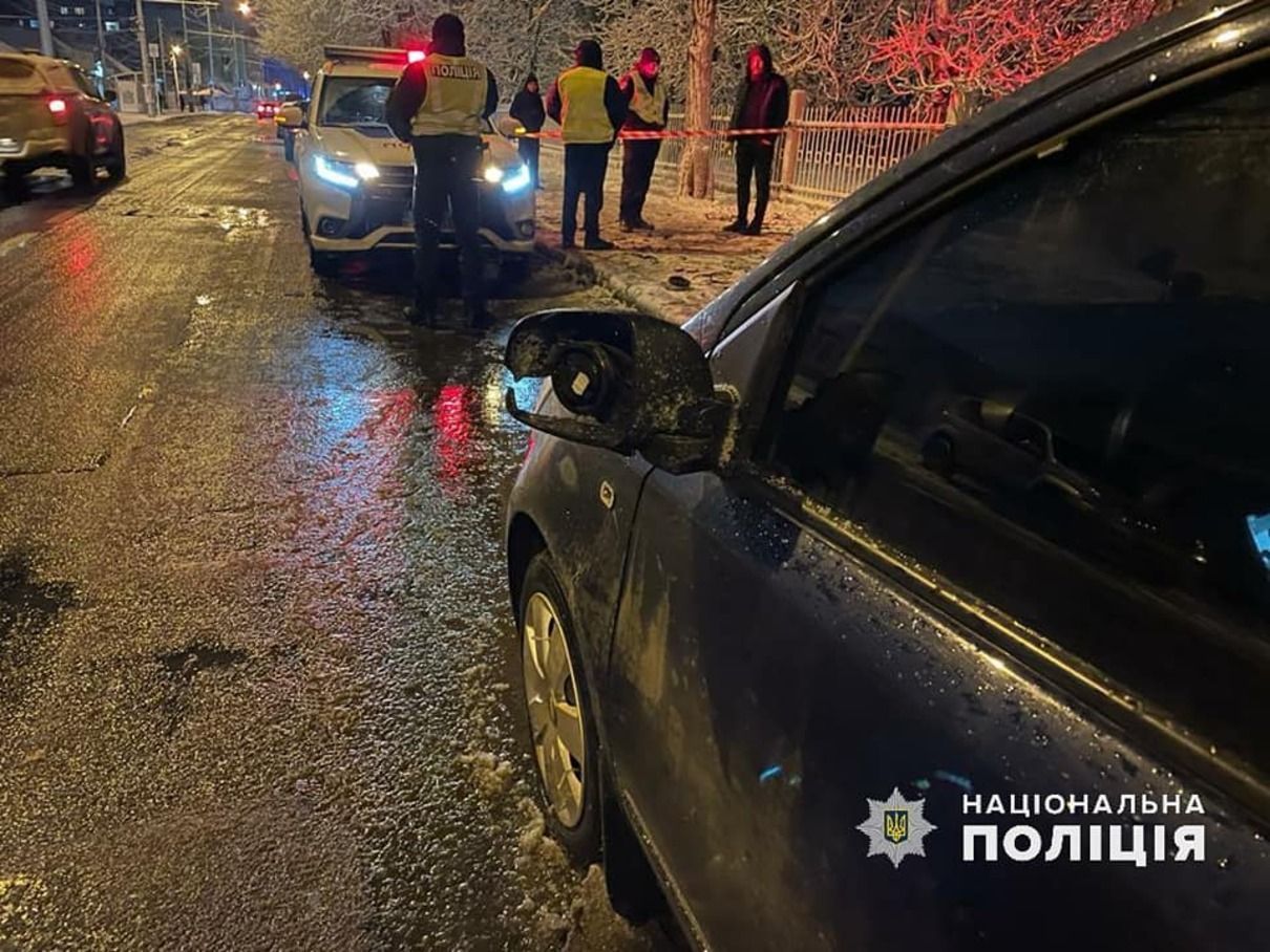 У Миколаєві водій наїхав на патрульну і спробував втекти: фото 