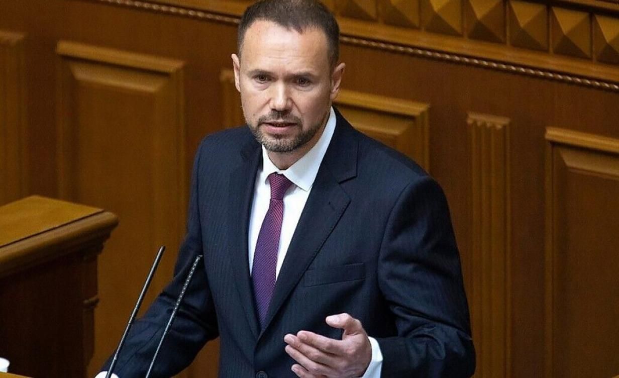 Навчання в 10-11 класі продовжать не всі учні: Шкарлет спростував фейк Навчання в 10-11 класі продовжать не всі учні: Шкарлет спростував фейк