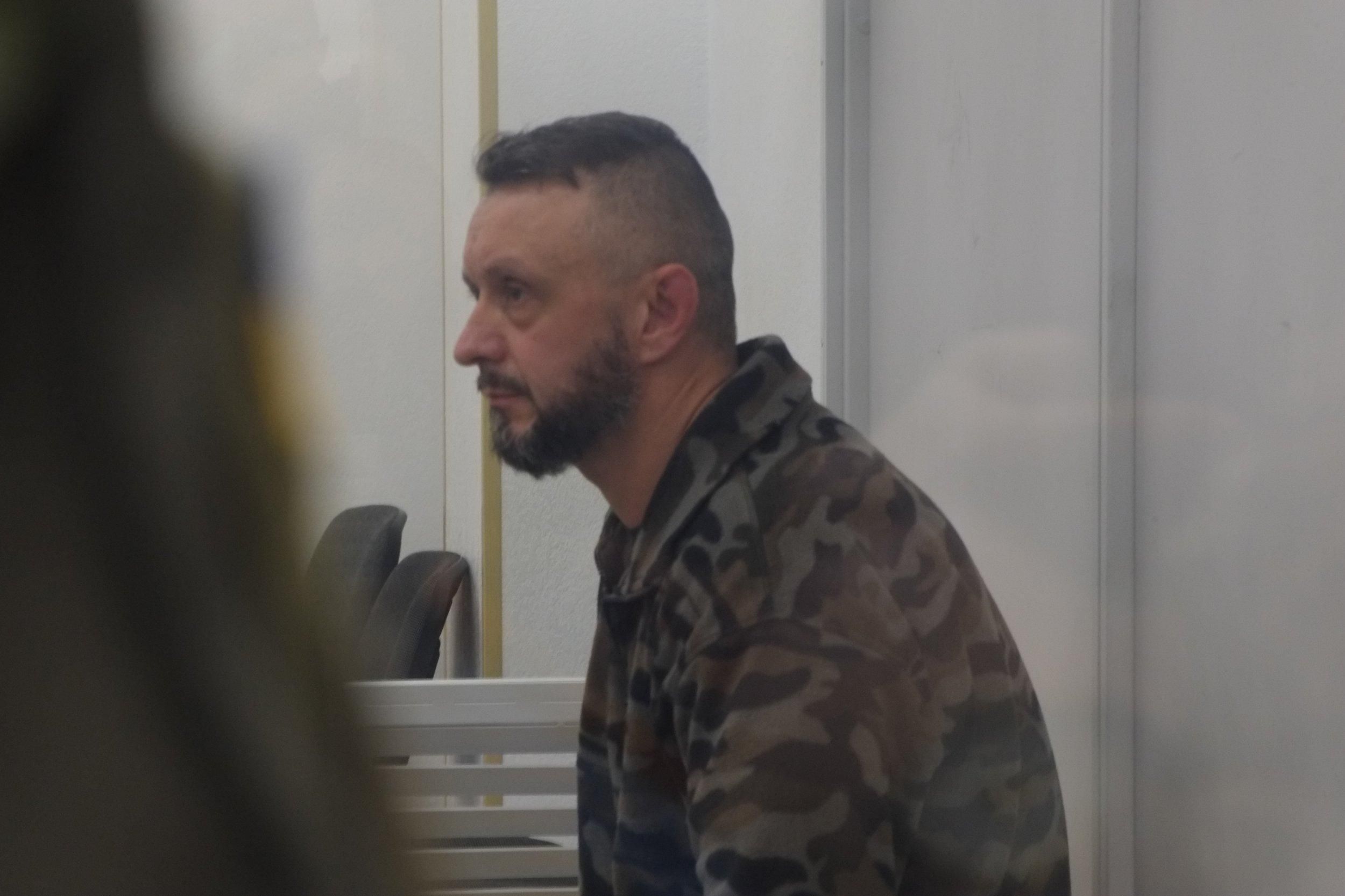Суд 29 января 2021 оставил Антоненко под стражей - фото, видео