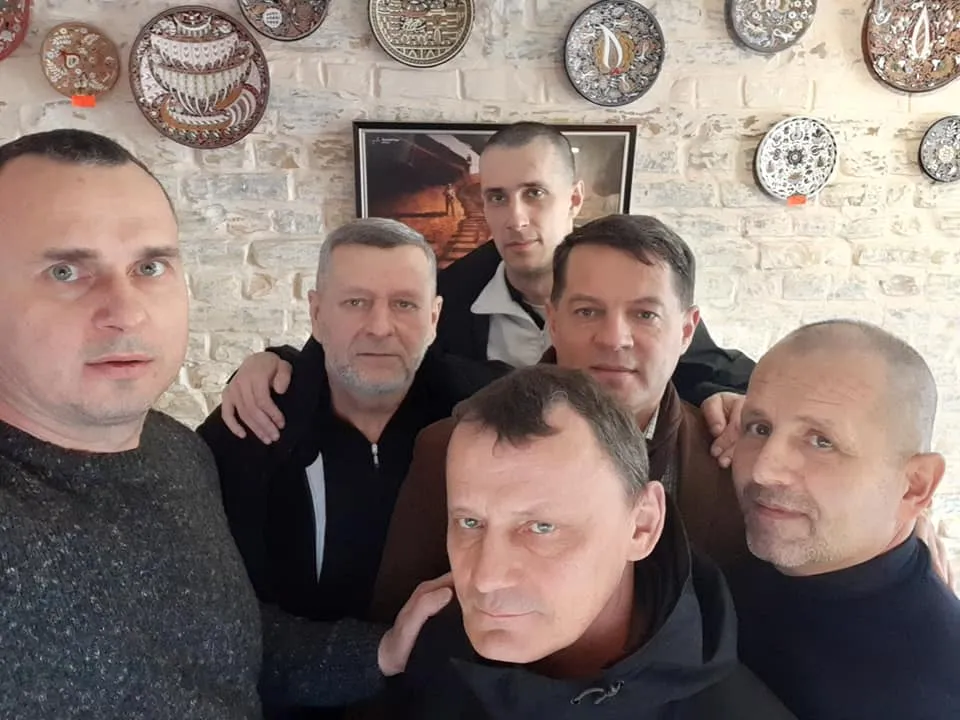 Олег Сенцов, політв'язні Олег Сенцов, політв'язні