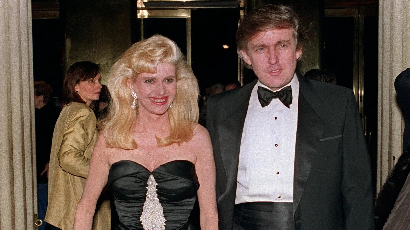 Дональд Трамп з першою дружиною