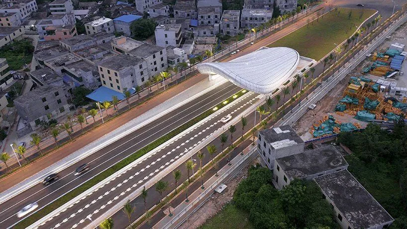 В'їзд у тунель  / Фото Designboom В'їзд у тунель  / Фото Designboom