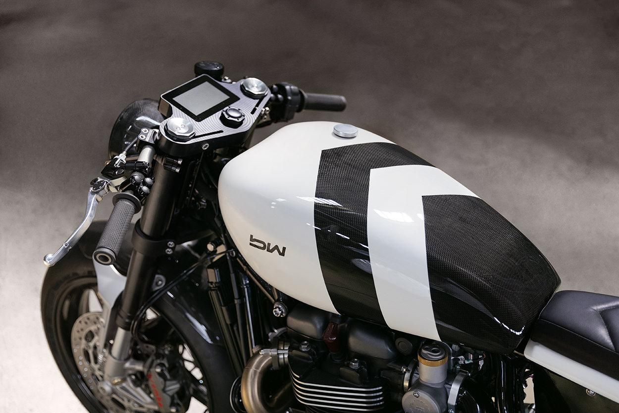 Мотоцикл Thruxton 1200 RS отримав нове життя – круті фото байка