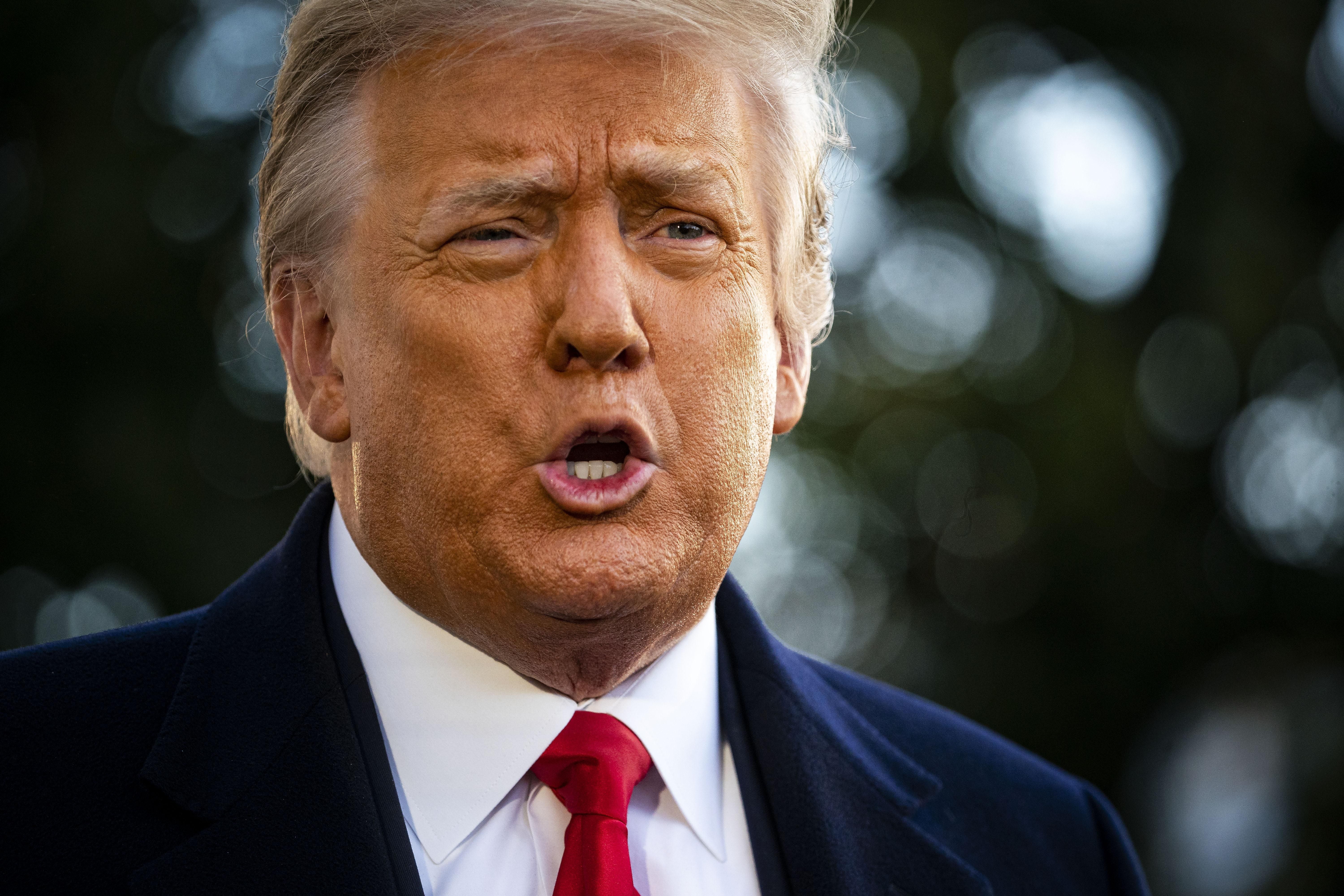 Бунтівники з Капітолію готові свідчити проти Трампа Бунтівники з Капітолію готові свідчити проти Трампа