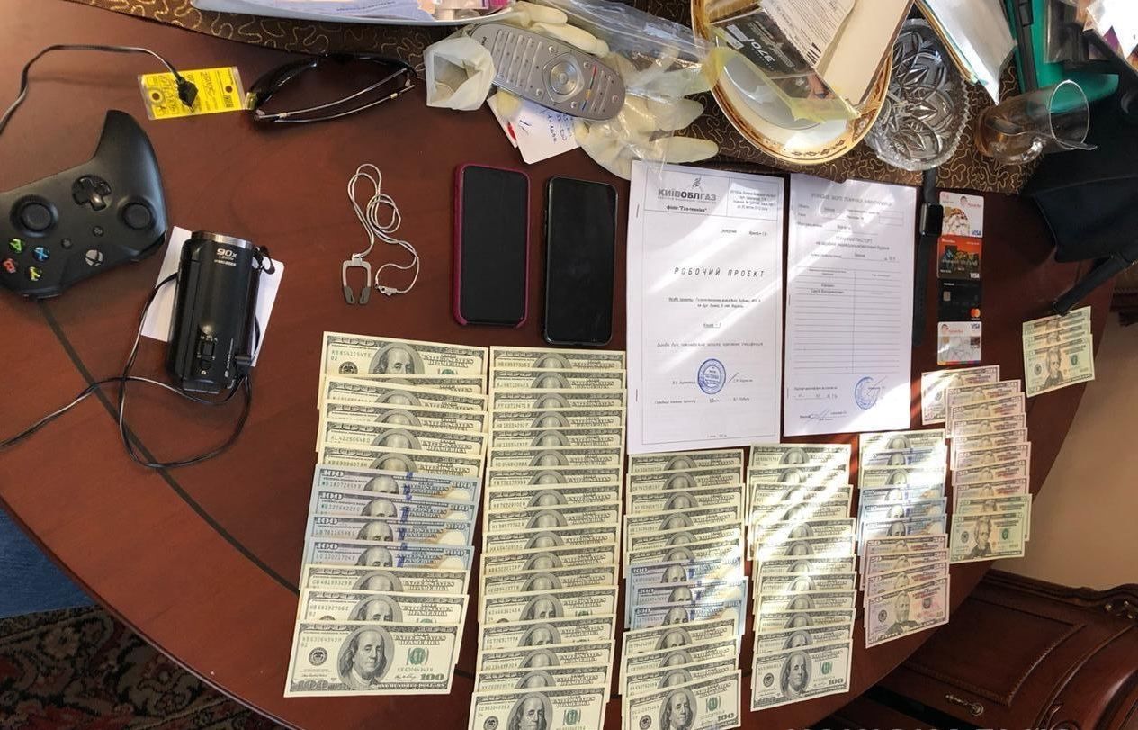 Підполковник СБУ організував банду рекетирів на Київщині Підполковник СБУ організував банду рекетирів на Київщині