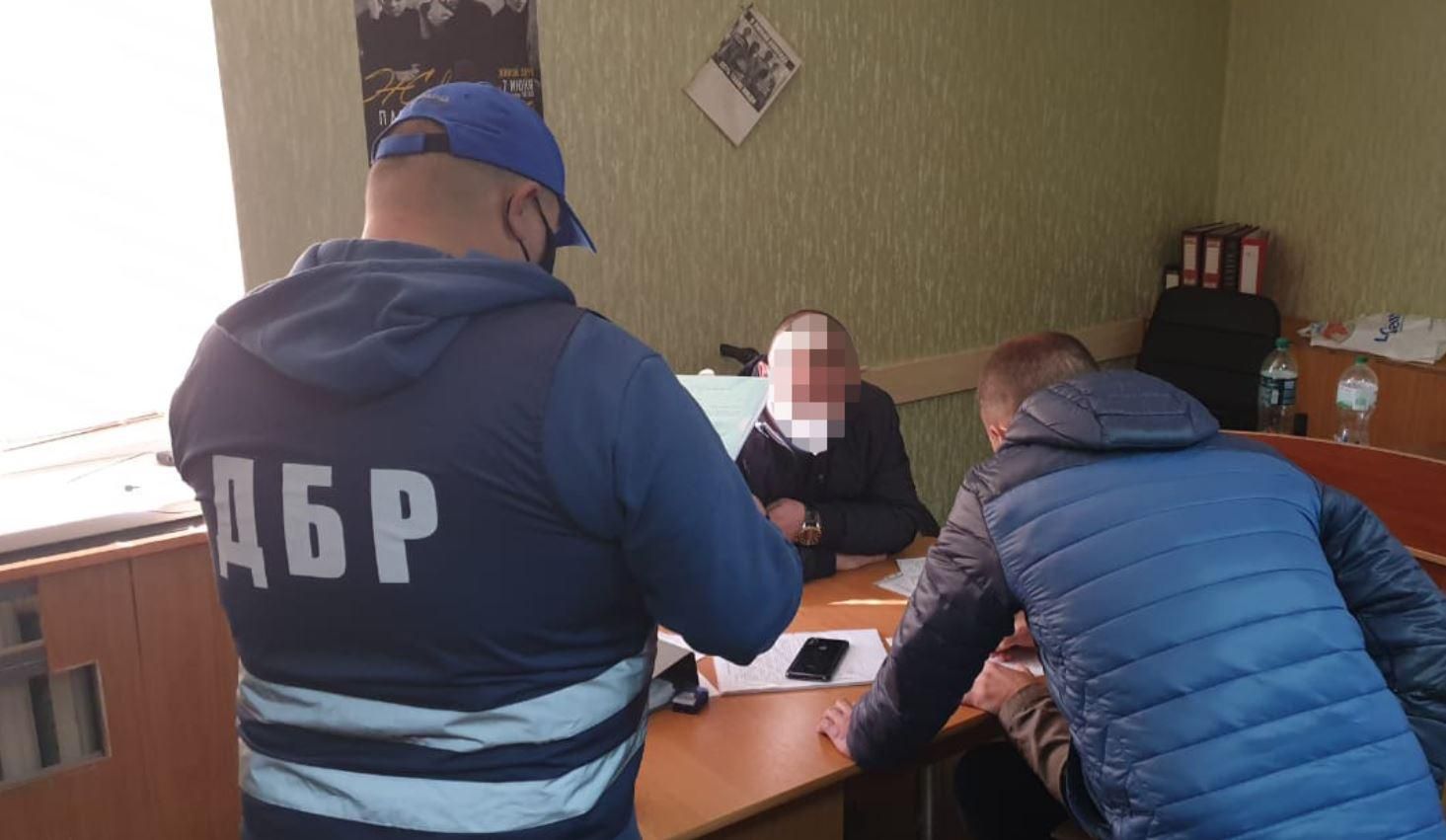 Ділили вкрадене майно: у Кривому Розі судитимуть працівників поліції Ділили вкрадене майно: у Кривому Розі судитимуть працівників поліції