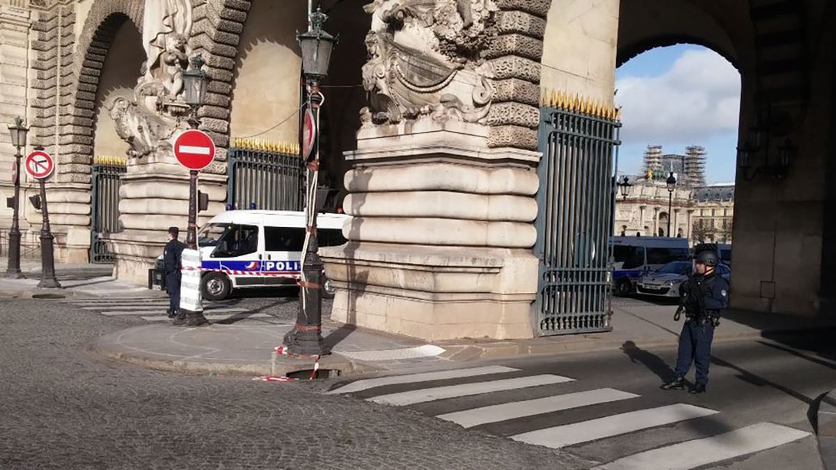 Прокуратура Парижа почала судове розслідування щодо побиття українського підлітка Юрія Прокуратура Парижа почала судове розслідування щодо побиття українського підлітка Юрія