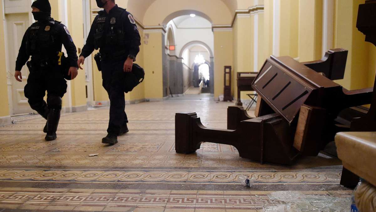 Стало відомо, хто фінансував штурм Капітолію 6 січня, – ЗМІ Стало відомо, хто фінансував штурм Капітолію 6 січня, – ЗМІ