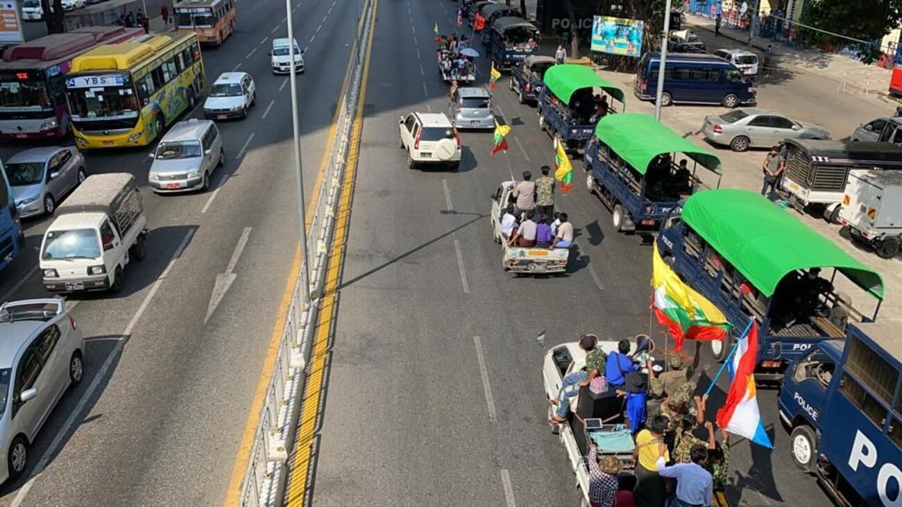 Військові захопили владу: українців у М'янмі просять залишатися вдома Військові захопили владу: українців у М'янмі просять залишатися вдома