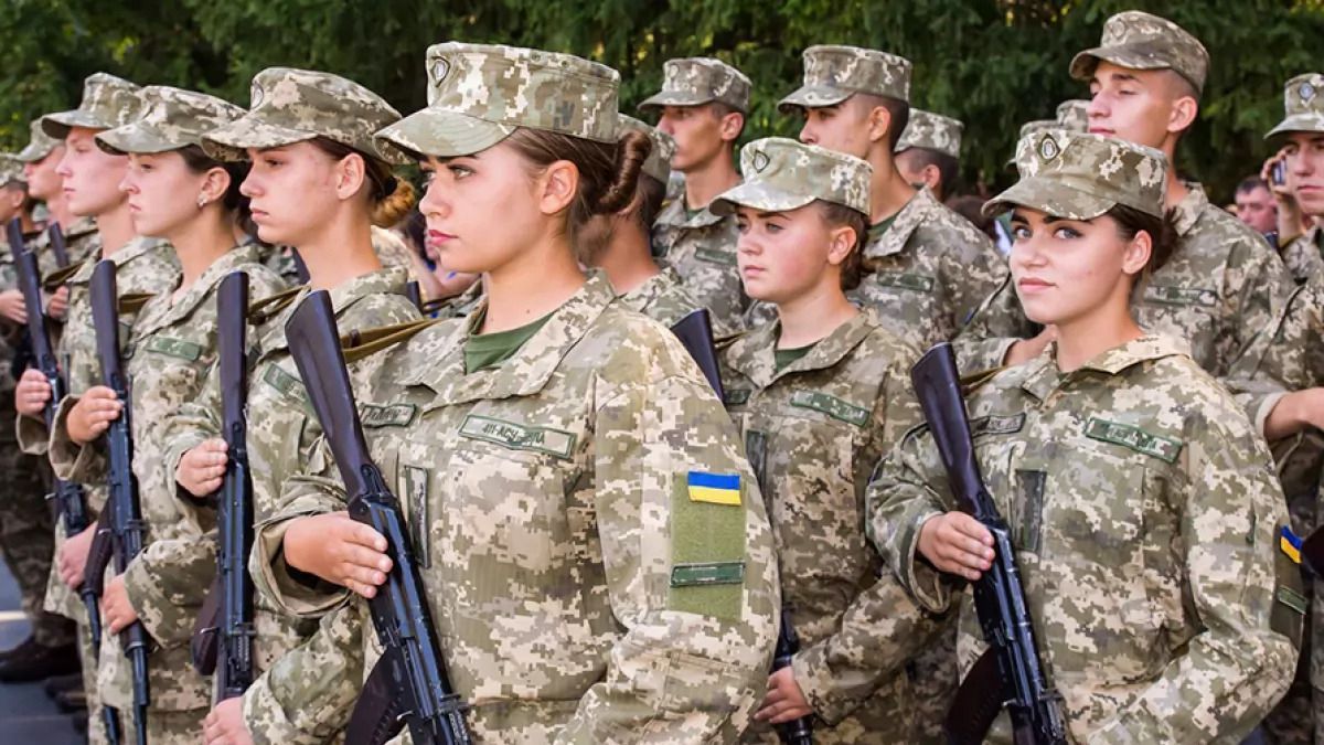 У Збройних силах перевели в запас полковника Криворучка: підлегла Деркач написала на нього скаргу щодо домагань У Збройних силах перевели в запас полковника Криворучка: підлегла Деркач написала на нього скаргу щодо домагань