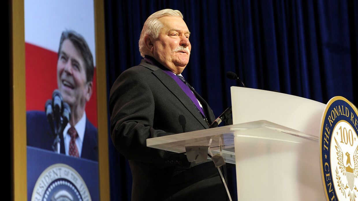 Експрезидент Польши Лех Валенса ищет работу Експрезидент Польши Лех Валенса ищет работу