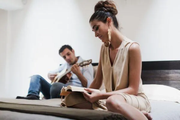 Стосунки Стосунки