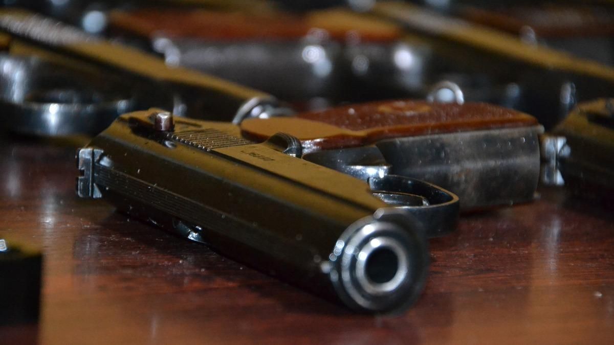 Рада не одобрила законопроект об обороте оружия Рада не одобрила законопроект об обороте оружия