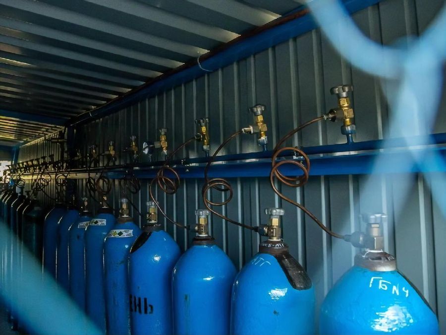 У Маріуполі у рекордні терміни відкрили кисневу станцію для лікування хворих на COVID-19 У Маріуполі у рекордні терміни відкрили кисневу станцію для лікування хворих на COVID-19