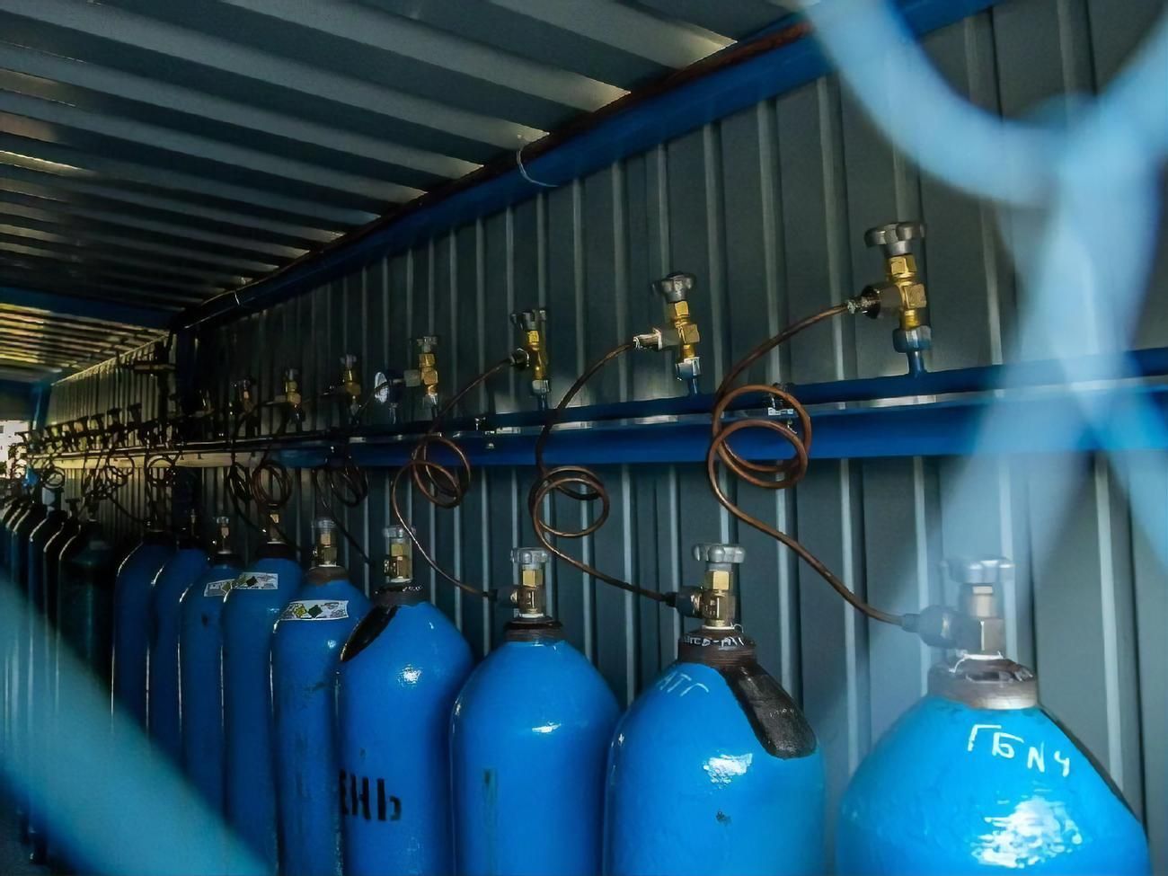 У Маріуполі у рекордні терміни відкрили кисневу станцію для лікування хворих на COVID-19 У Маріуполі у рекордні терміни відкрили кисневу станцію для лікування хворих на COVID-19