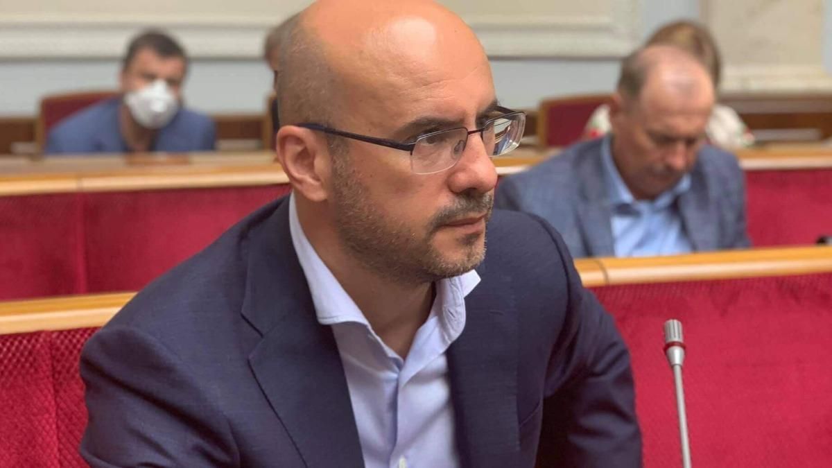 В Раде разгорелся сексистский скандал из-за высказываний нардепа В Раде разгорелся сексистский скандал из-за высказываний нардепа