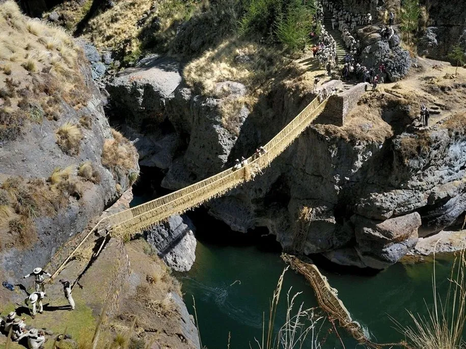 Міст ручної роботи Перу