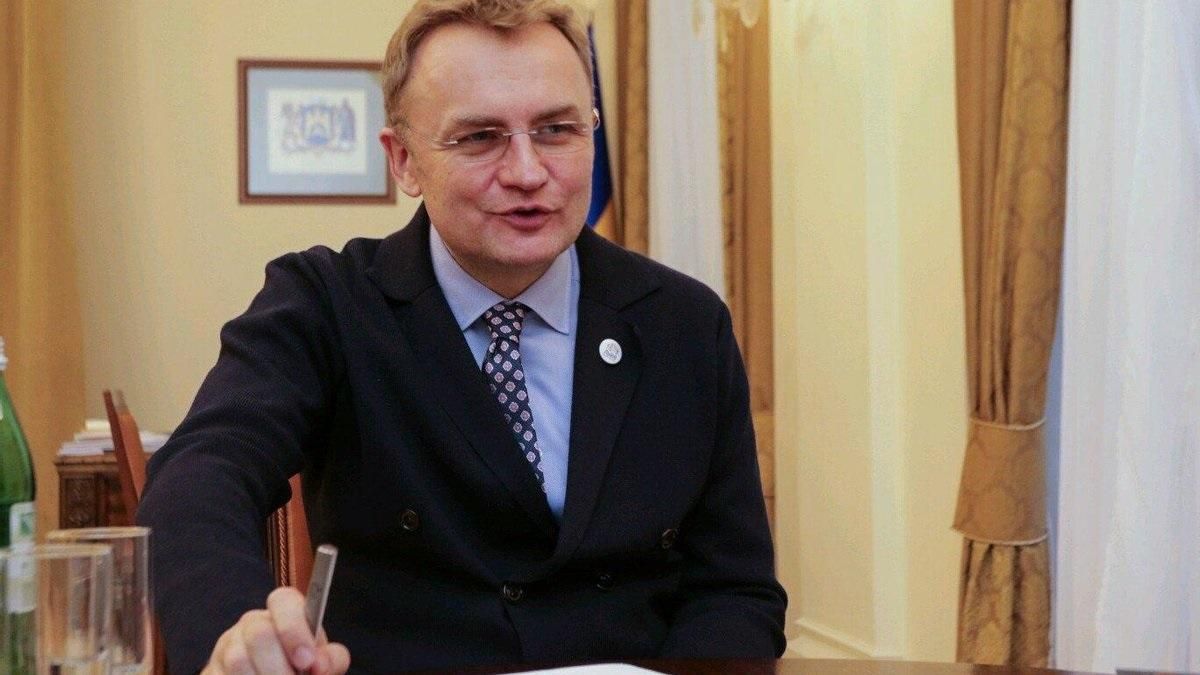 Садовый рассказал, когда во Львове начнется вакцинация от COVID-19 Садовый рассказал, когда во Львове начнется вакцинация от COVID-19