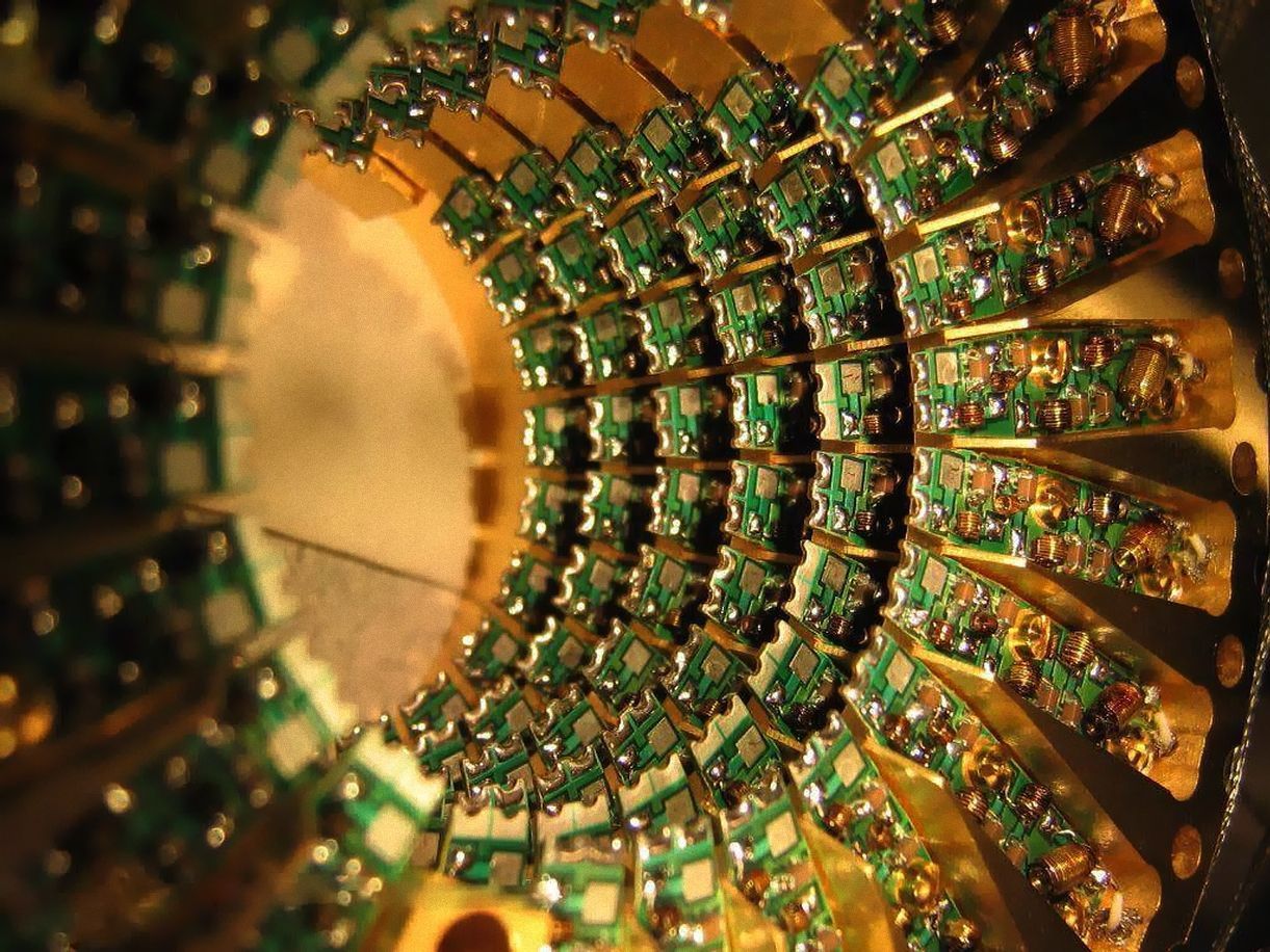 Microsoft делает криогенный контроллер кубитов на квантовые компьютеры