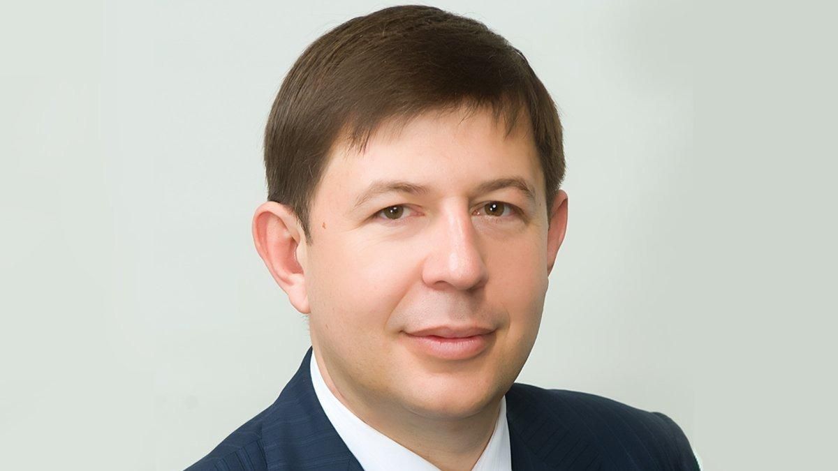 Козак задекларував понад 170 тис. на охорону, коли наклали санкції Козак задекларував понад 170 тис. на охорону, коли наклали санкції