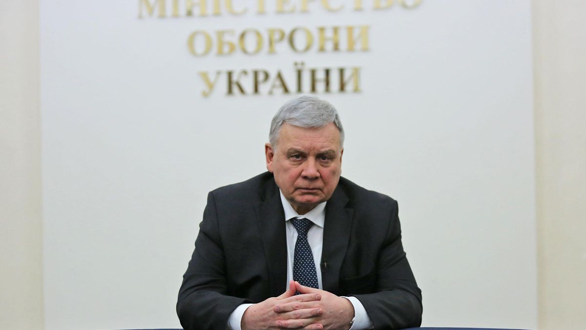 Міністр оборони Таран підтримує санкції проти Козака та його каналів Міністр оборони Таран підтримує санкції проти Козака та його каналів