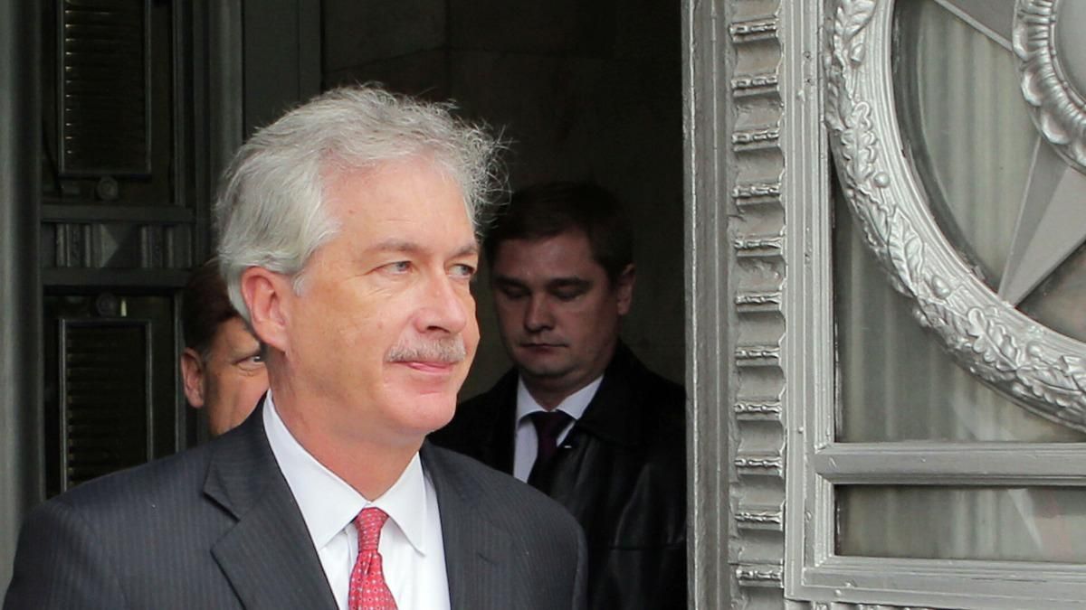 Байден попросив Сенат схвалити експосла в Росії на посаду глави ЦРУ Байден попросив Сенат схвалити експосла в Росії на посаду глави ЦРУ