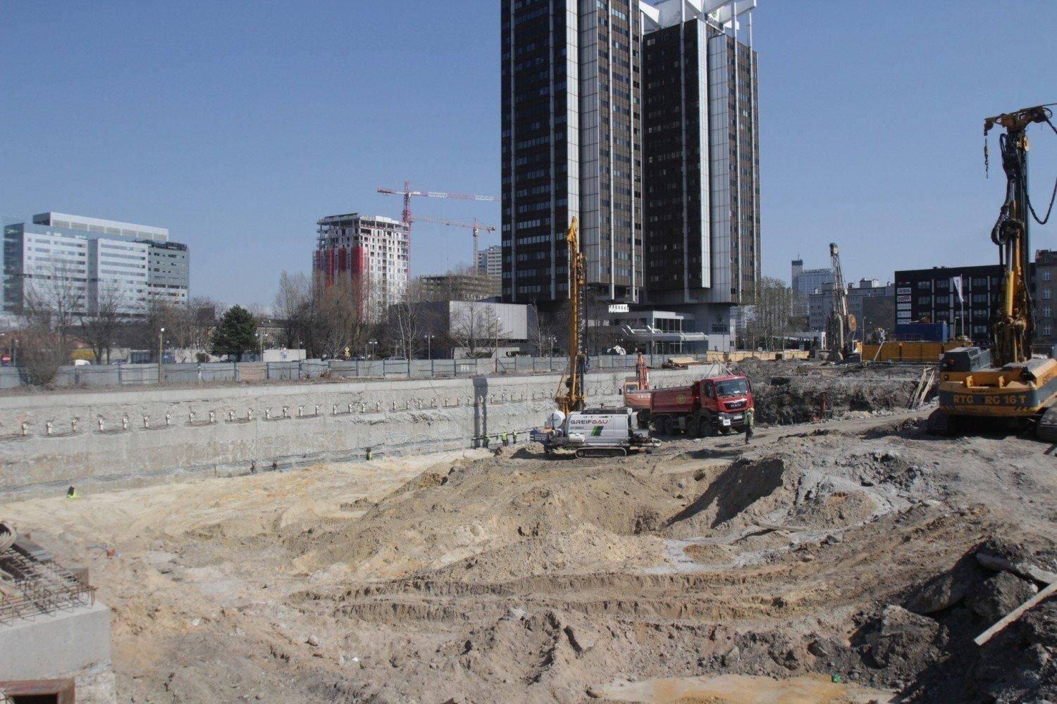 Не могли дістатися 2 години: у Польщі на будівництві загинув українець Не могли дістатися 2 години: у Польщі на будівництві загинув українець