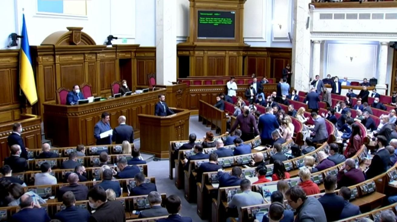 Рада приняла изменения в закон о выборах ректора в вузах