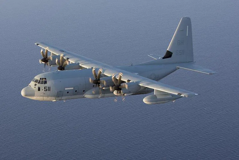 C-130, американский самолет C-130, американский самолет