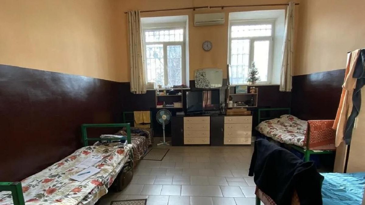 Як виглядає найдорожча камера Лук'янівського СІЗО: фото Як виглядає найдорожча камера Лук'янівського СІЗО: фото