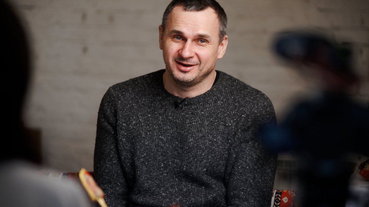 В Сенцова родилась дочь Эмма: кто мама ребенка В Сенцова родилась дочь Эмма: кто мама ребенка