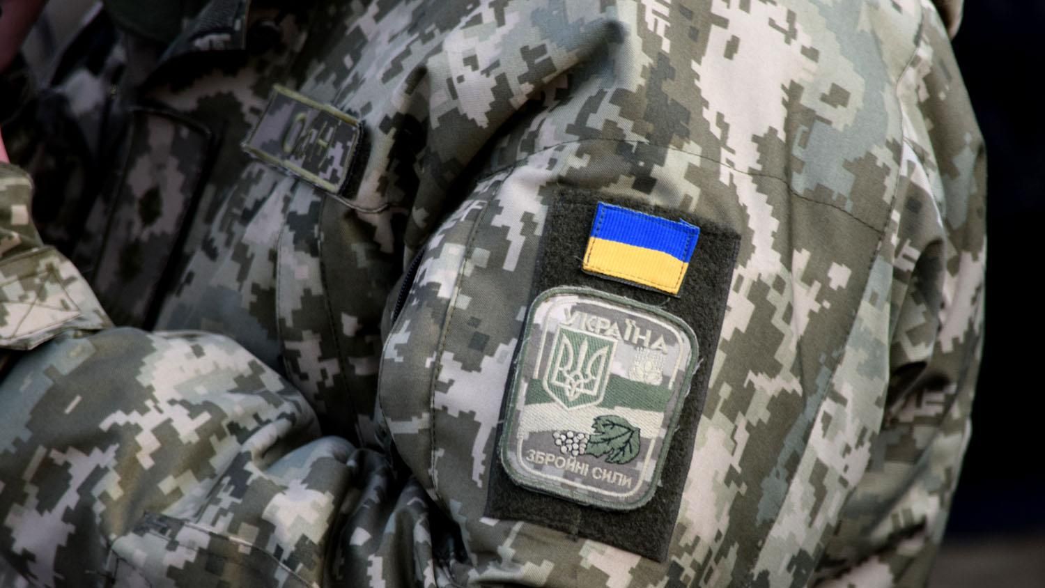 Возле Марьинки на Донбассе на неизвестном устройстве подорвались украинские военные: почти все погибли
