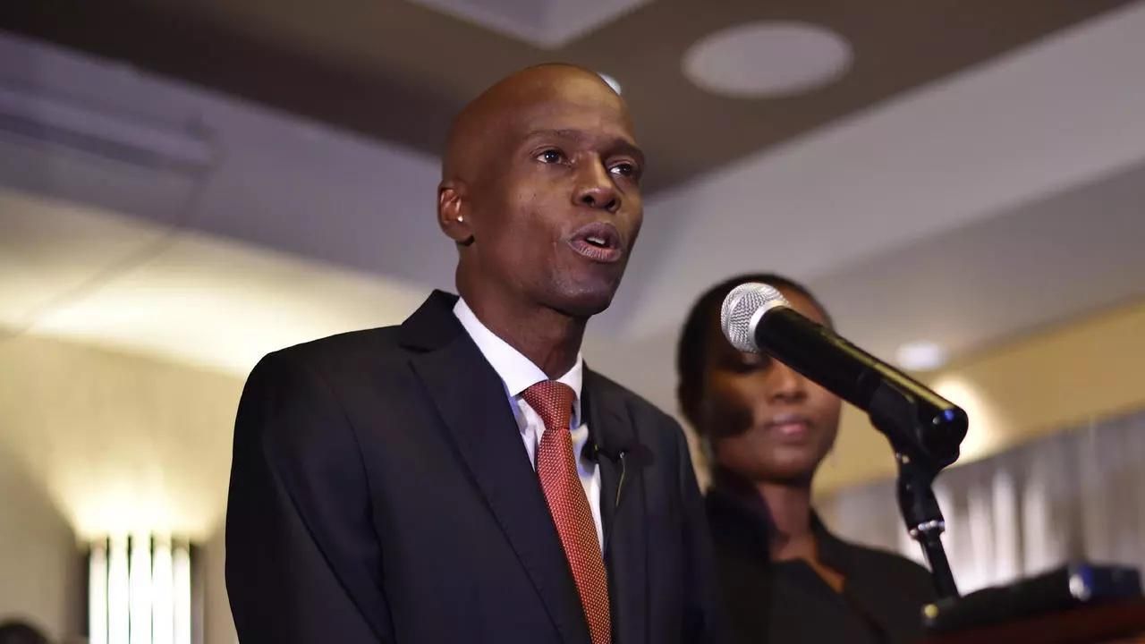 Власти Гаити заявили, что предупредили государственный переворот Власти Гаити заявили, что предупредили государственный переворот