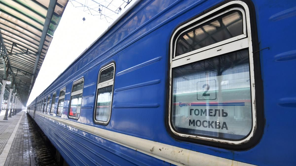 Беларусь возобновляет железнодорожное сообщение с Россией: причина