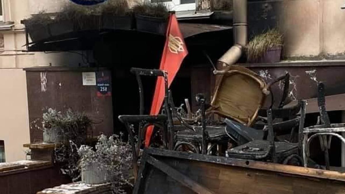 Пожар кафе Bistro Bistro в Киеве: собирают деньги на помощь владельцу 