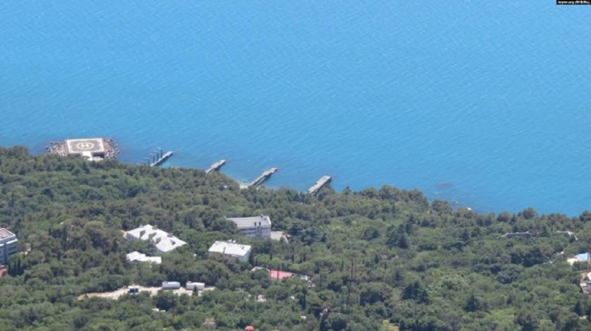 Путин имеет 2 дачи в Крыму, поселок Олива - видео Путин имеет 2 дачи в Крыму, поселок Олива - видео