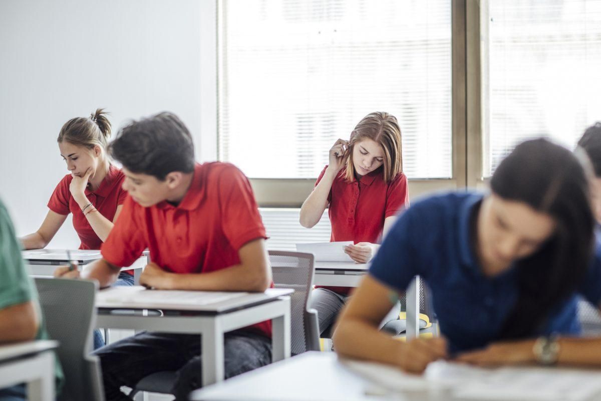 ГИА по иностранному языку: как ученикам получить оценку без экзамена