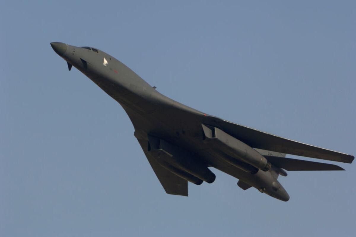 США розміщують чотири бомбардувальники B-1 у Норвегії США розміщують чотири бомбардувальники B-1 у Норвегії