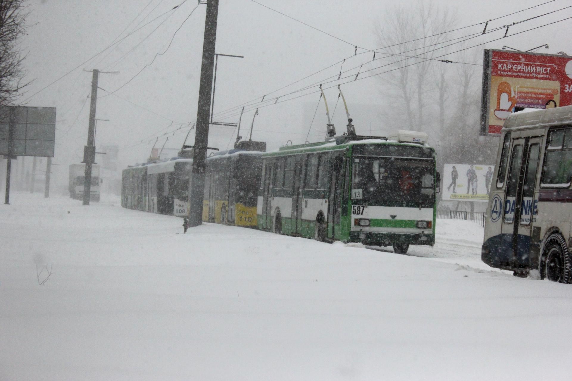 Потепління буде влітку: синоптики поки не тішать прогнозами Потепління буде влітку: синоптики поки не тішать прогнозами