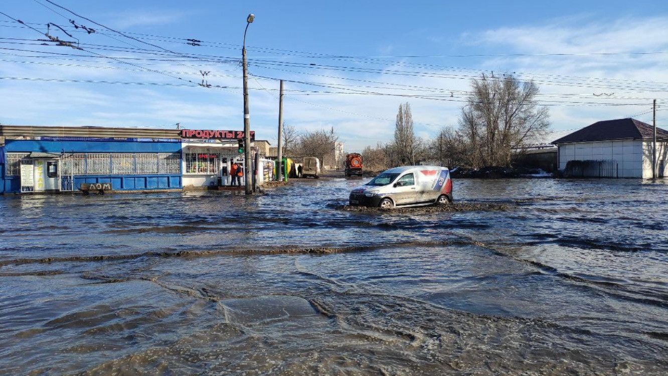 9 лютого 2021 Одеса пішла під воду після негоди: що відбувається в місті